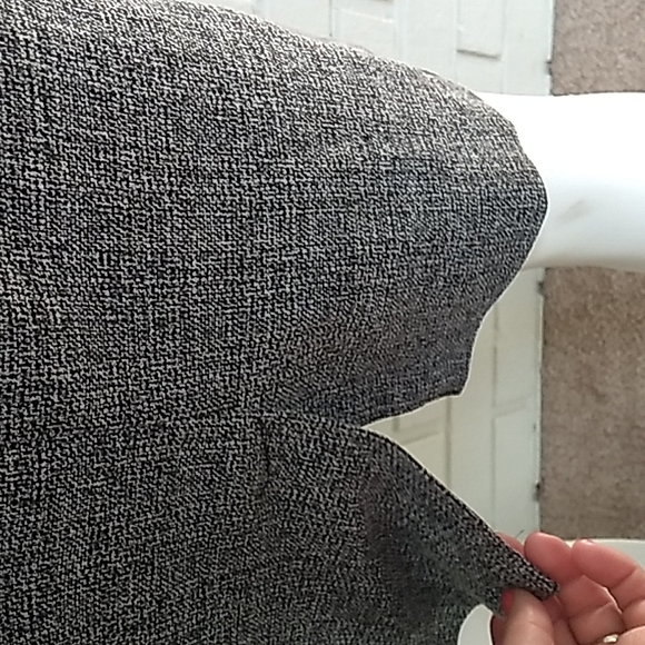 New York & Company Black/Gray Faux Leather Business Dress. Size  0 - Picture 7 of 11